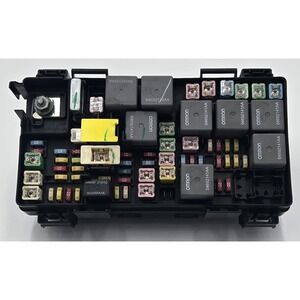 2008 Jeep Liberty Fuse Box Relay TIPM Power Module OEM KAB0AC04E7